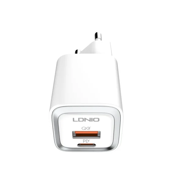 Ldnio a2318c 20w fast charging dual port usb c power adapter (2)